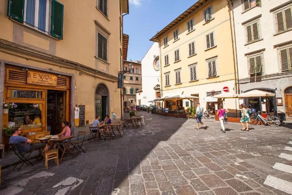 Surrounded By Greenery In The Heart Of Florence 0*,  Italy